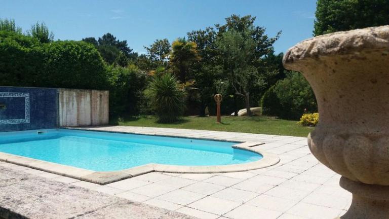 Rénovation de villa et piscine à Pessac, avec création de terrasse