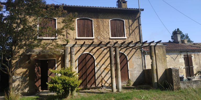 Estimation pour la rénovation complète d'une maison à Léognan