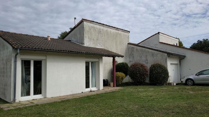 Estimation de rénovation et d'extension d'une maison située à Saint Médard en Jalles près de Bordeaux